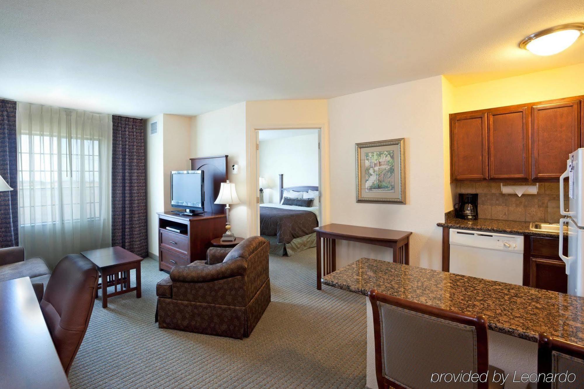 Staybridge Suites San Antonio Nw Near Six Flags Fiesta, An Ihg Hotel Room photo